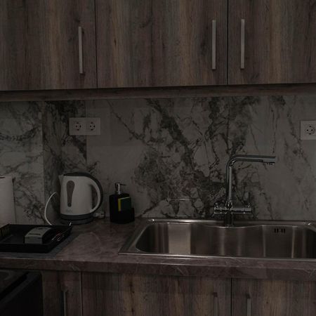 Athens Jacuzzi Apartment Экстерьер фото