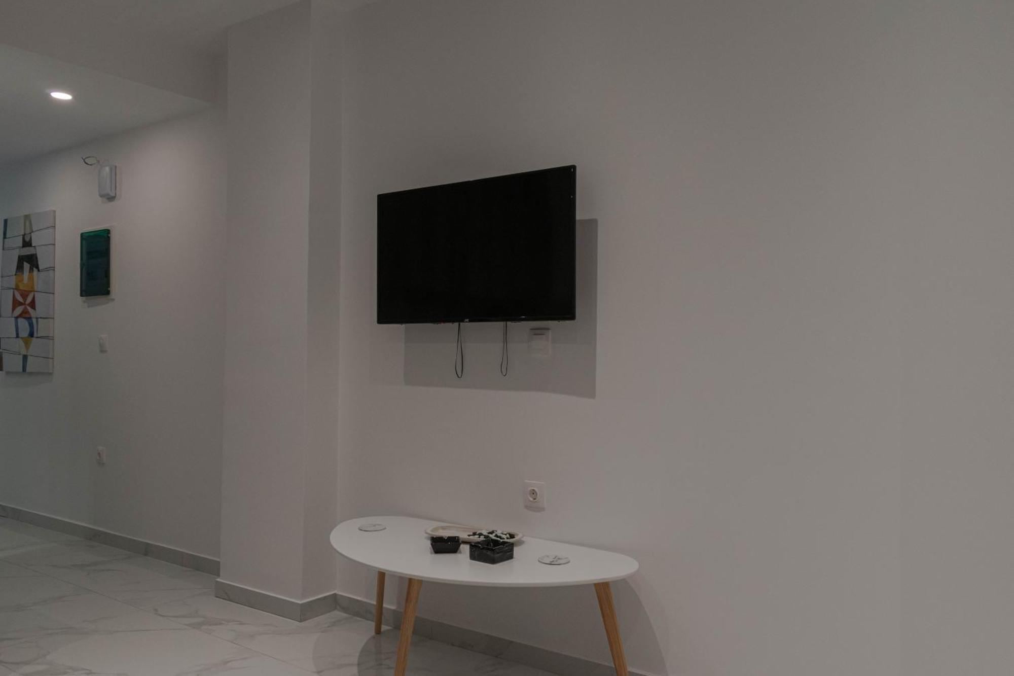 Athens Jacuzzi Apartment Экстерьер фото